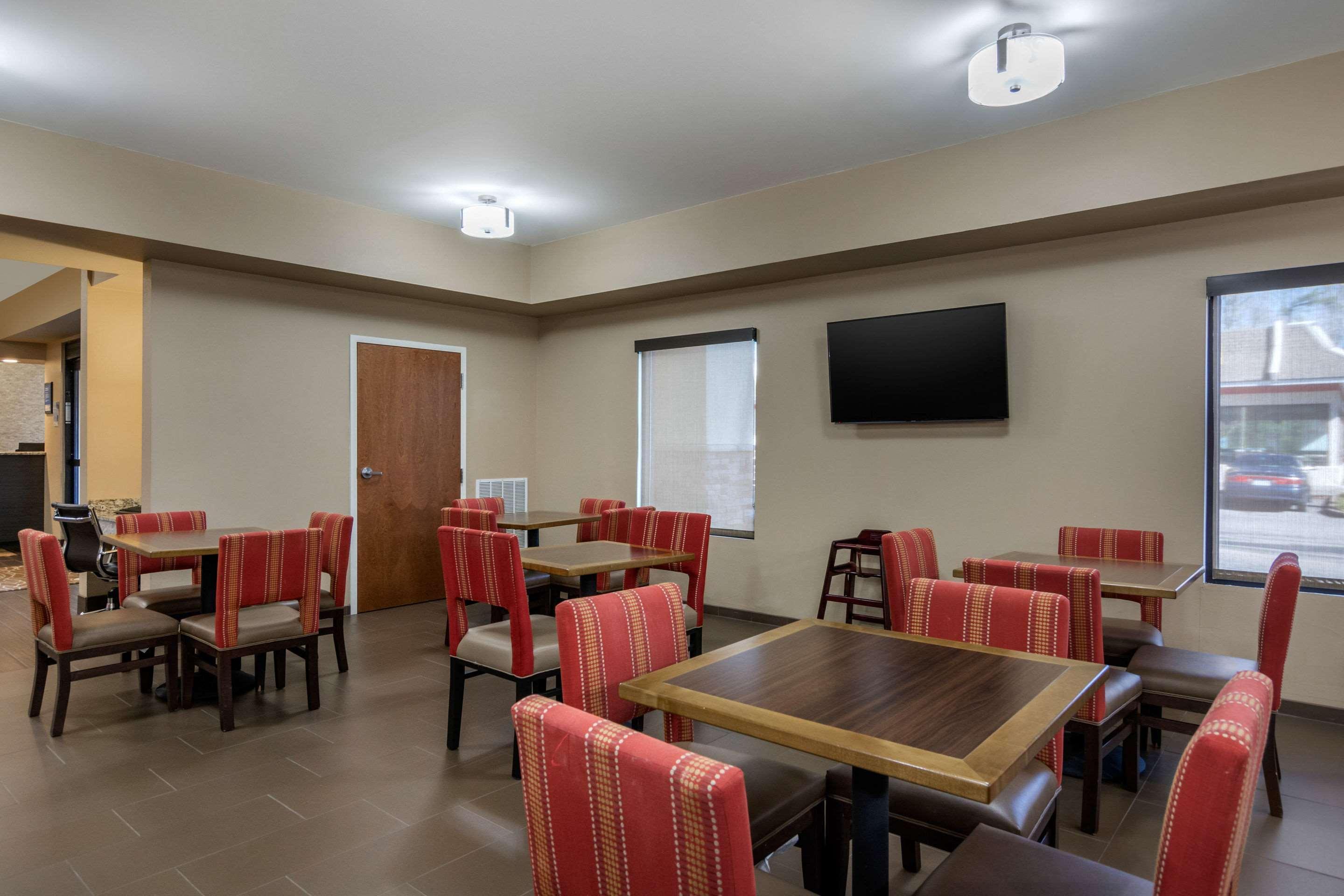 Comfort Inn South Chesterfield - Colonial Heights Exterior foto
